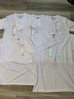 5 brand new shrits